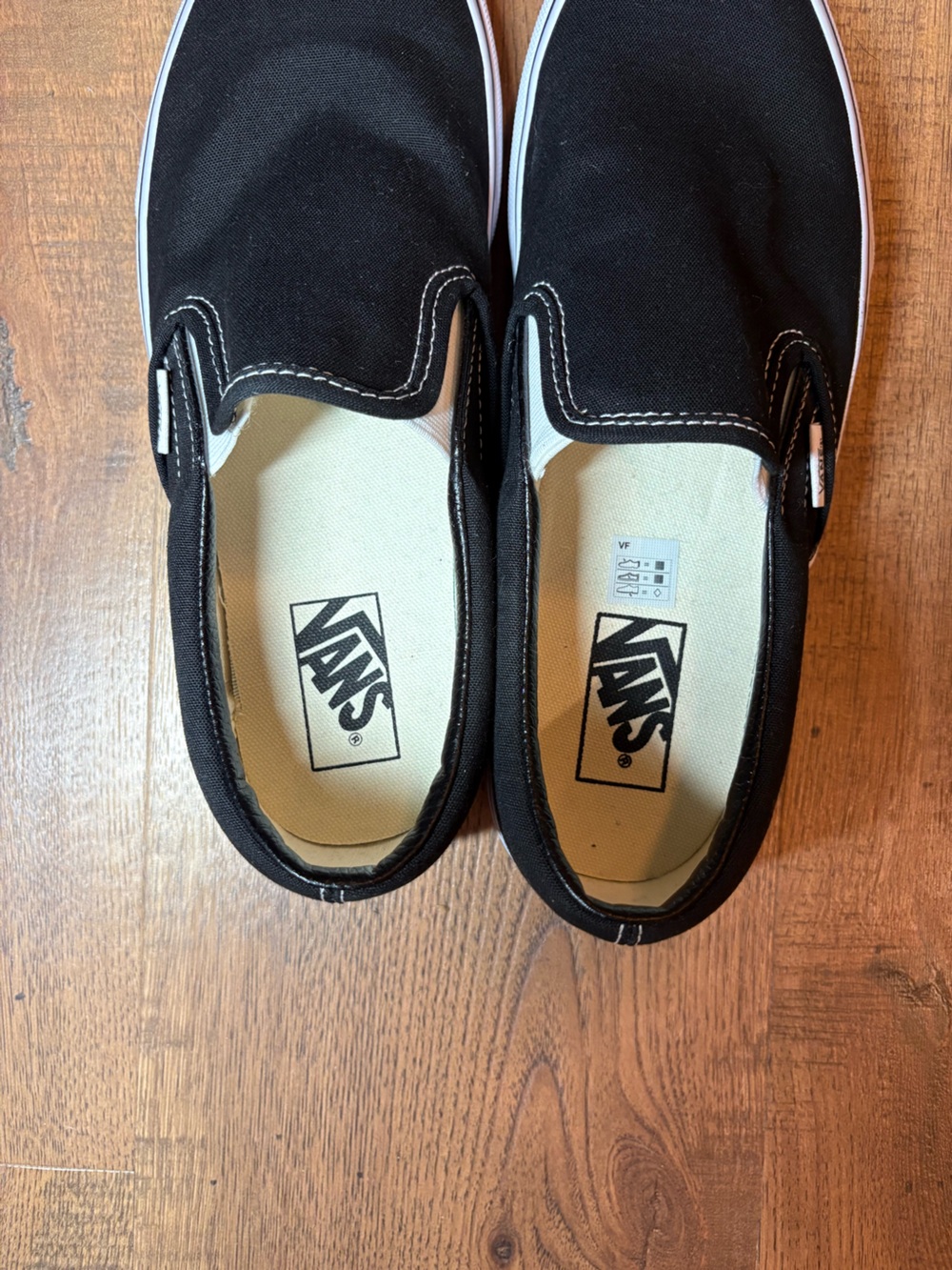 Black Classic Slip-On Vans - Picture 7 of 9